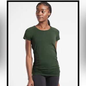 Athleta Women's Speedlight Tee Size Medium Color Seaweed Snack